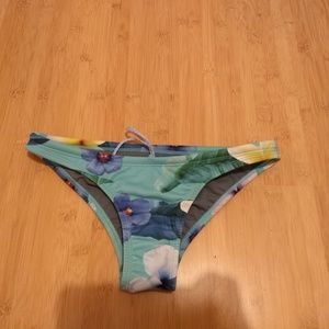 Jolyn Europe bottoms